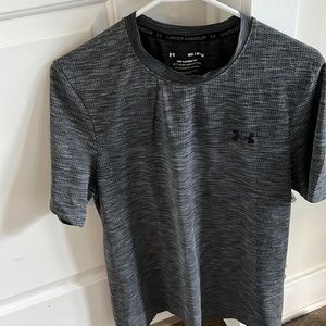 Under armour t-shirt